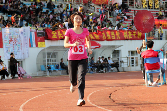 刘小南 女子800米