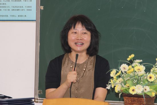 桂燕玉  日韩语项目部负责人  继续教育（公开）学院