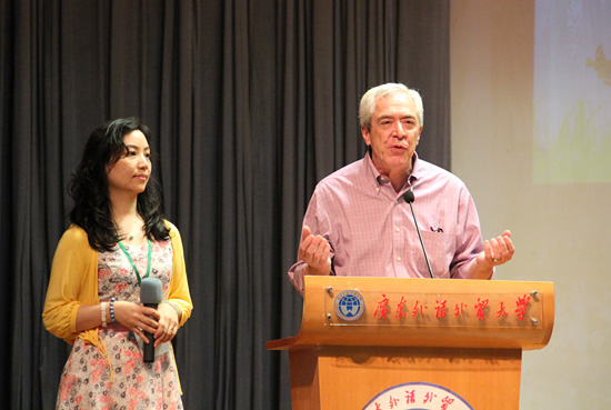 John致辞,为学员感到自豪